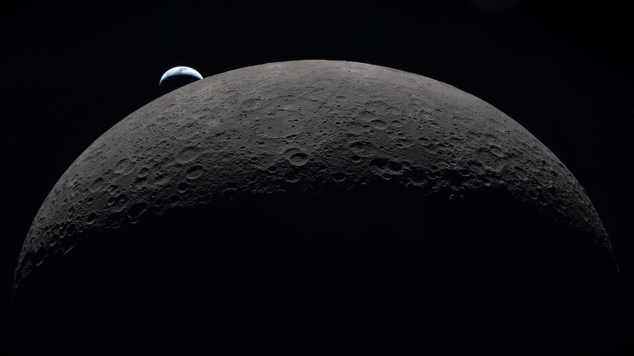 Microscopic alien technology may be hidden in moon dust, scientists say